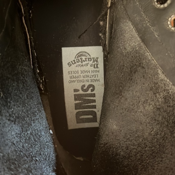 Vintage Doc Martens DM’s. Size 8. Rugged soles “with bouncing soles”. - Picture 3 of 7